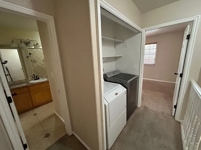 1045 N 1725 W — Photo 26