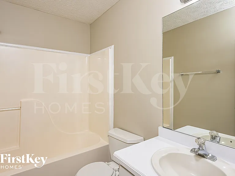 640 Alcovy Springs Dr — Photo 16