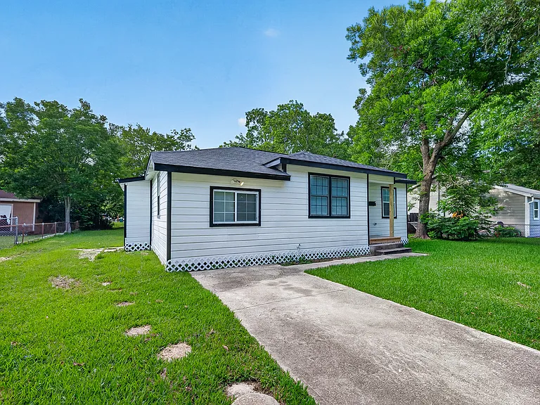 502 Azalea Dr — Photo 20