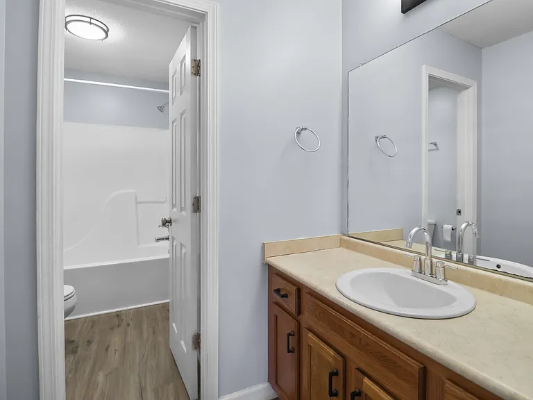 934 Hedge Apple Dr — Photo 26