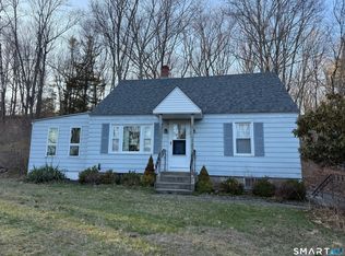 148 Chase Rd, Putnam, CT 06260