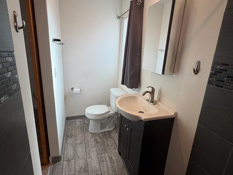 6802 Radio Dr — Photo 4