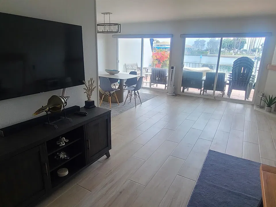 9 Antigua Ct