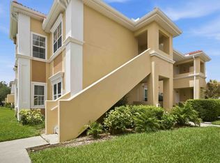 1020 Villagio Cir Unit 205, Sarasota, FL 34237