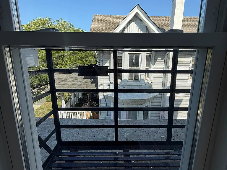 518 Asbury Ave #2 — Photo 6