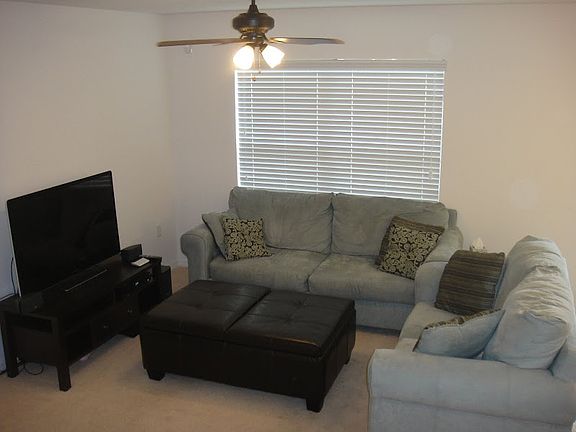 4th image of 2907 Birchcreek Dr