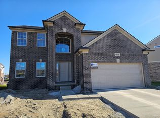 48928 Carnegie Way, Macomb, MI 48042