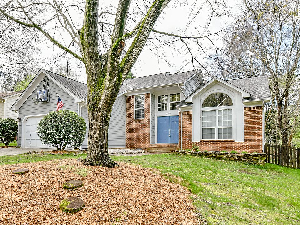 1st image of 3921 Armitage Dr