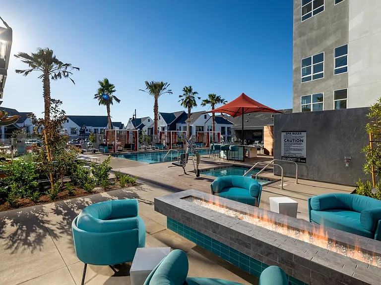 Pool The Residences at Cota Vera