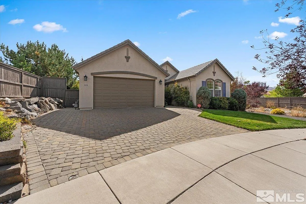 7070 Sterling Point Ct photo 1