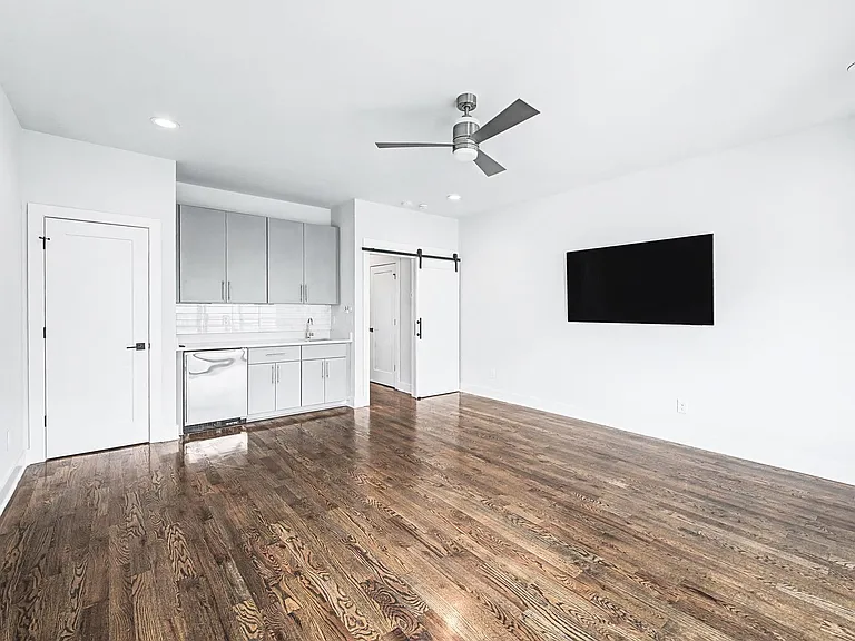 1814 Wedgewood Ave — Photo 29