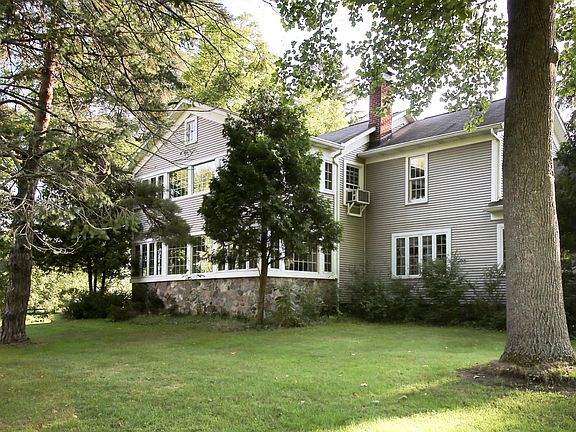 3rd image of 9124 N 35th St