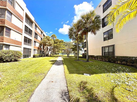5th image of 100 NW 76th Ave #3022