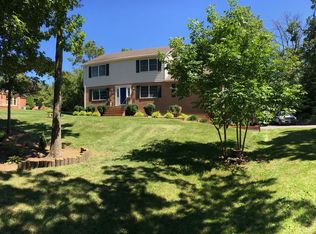 117 Oak Ridge Ln, Winchester, VA 22602