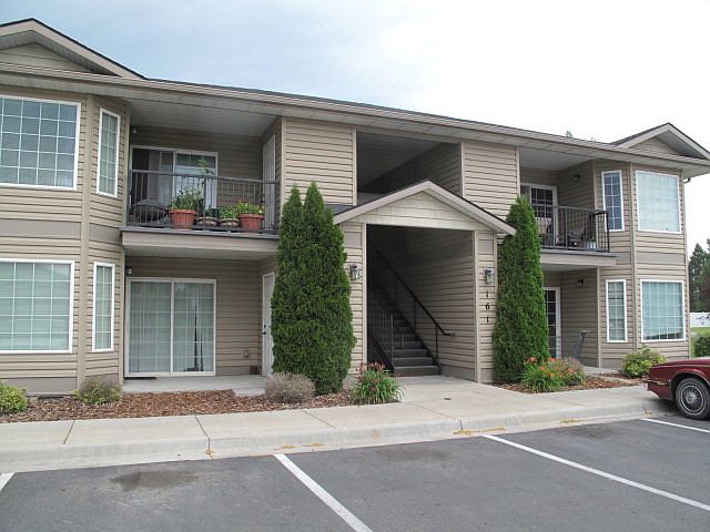 1st image of 161 Clubhouse Cir