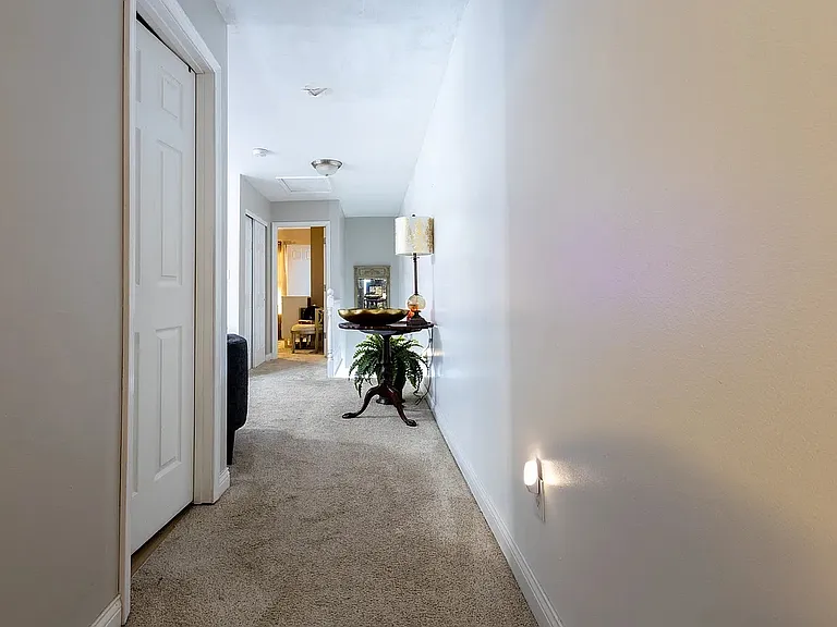 3958 Folsom Ave — Photo 7
