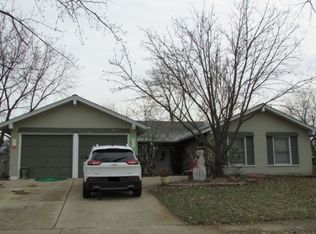 199 Kingston Ln, Bloomingdale, IL 60108