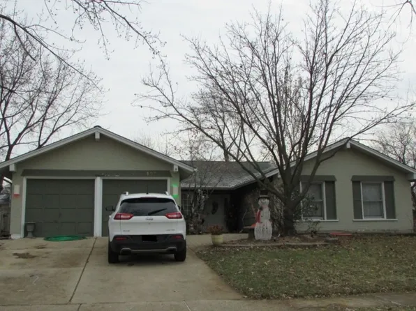 199 Kingston Ln, Bloomingdale, IL 60108