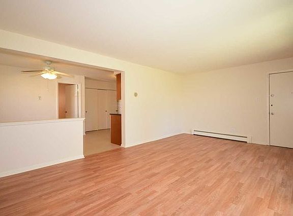 2nd image of 7345 S Kedzie Ave