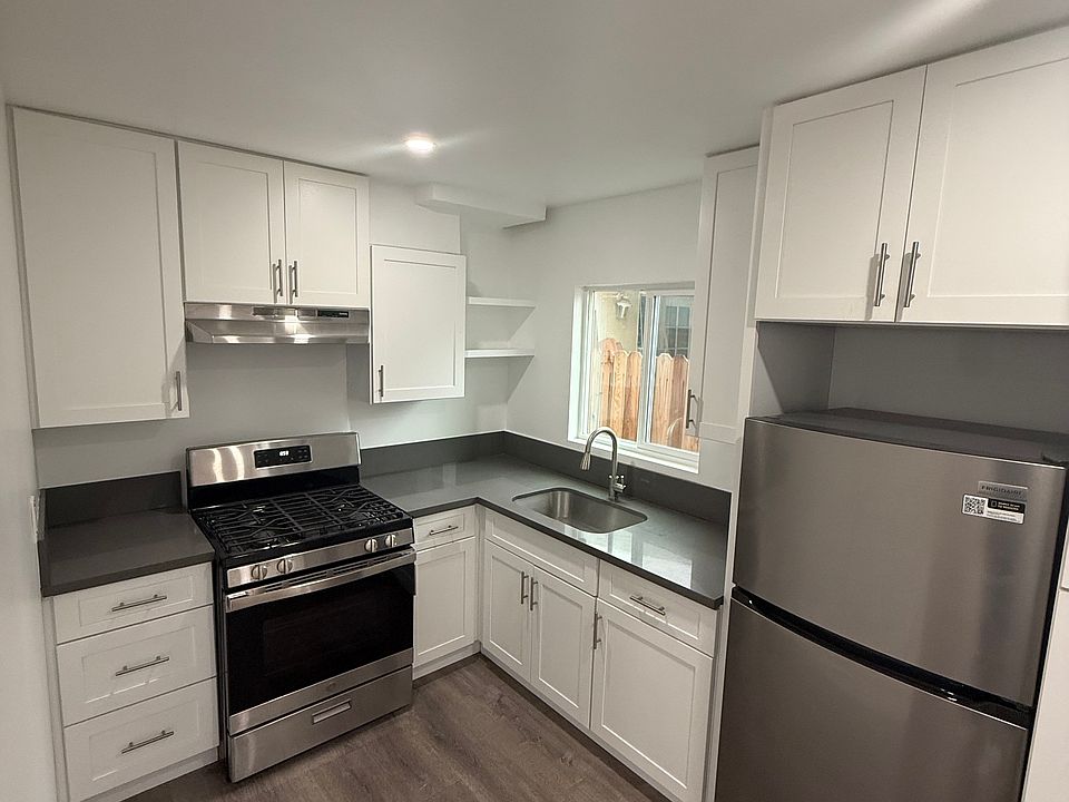 1st image of 483 E Osgood St #C