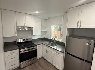 483 E Osgood St #C, Long Beach, CA 90805