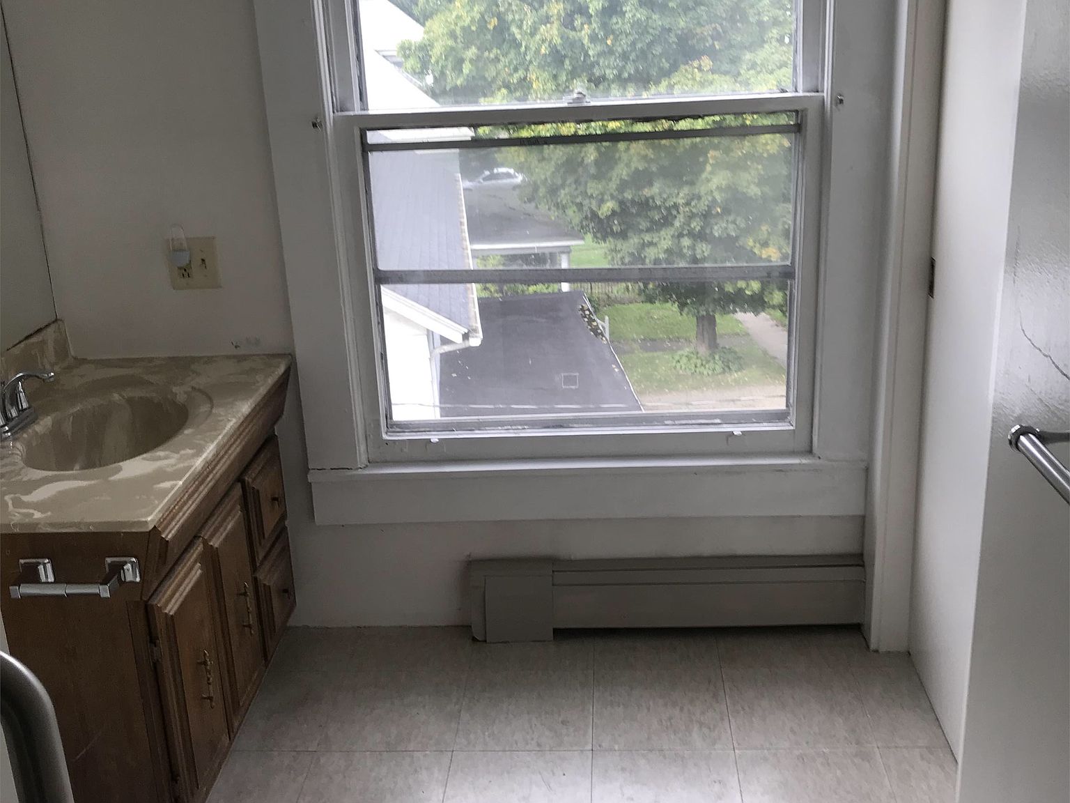 401 Conewango Ave APT 1A, Warren, PA 16365 Zillow