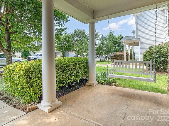 2nd image of 12414 Cumberland Cove Dr