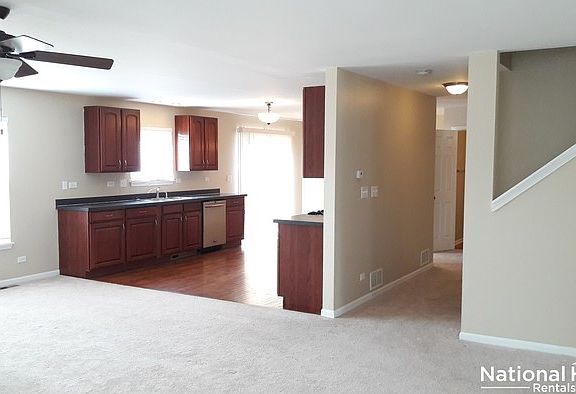 5th image of 228 Briarwood Dr