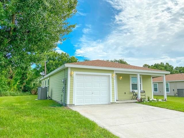 1st image of 2094 Waterside Ln SW