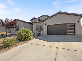 1880 Camino Cancun, Los Lunas, NM 87031
