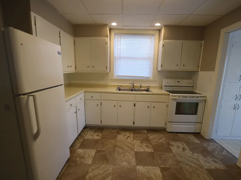 104 S Garfield Ave — Photo 11