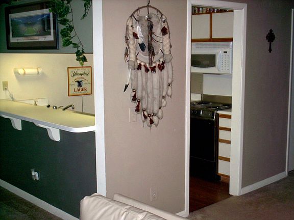 Kitchen / wood floor