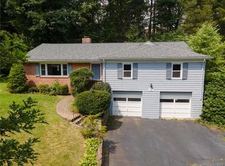 25 Knollwood Dr, New Haven, CT 06515