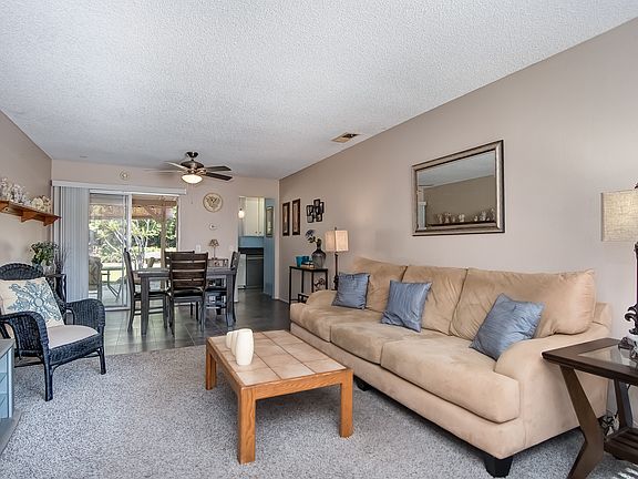 2nd image of 1547 Highridge Dr