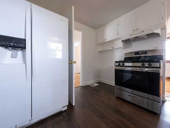 4th image of 8040 Lyndale Ave S