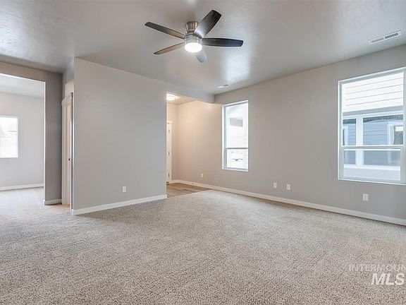 4th image of 719 E Whiskey Flats St