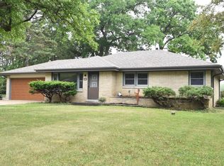 4510 N 133rd St, Brookfield, WI 53005