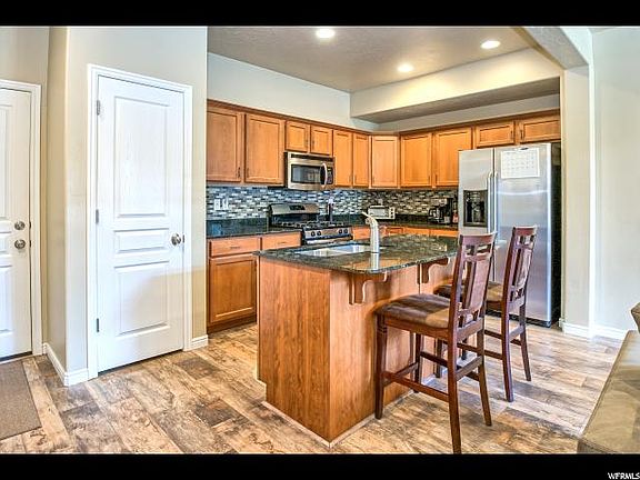 4th image of 6839 N Bigelow Dr