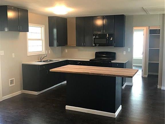 2nd image of 501 Holley St