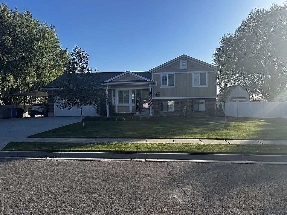 1st image of 1557 N 2750 W