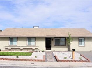 3624 Lone Oak St, Sunrise Manor, NV 89115
