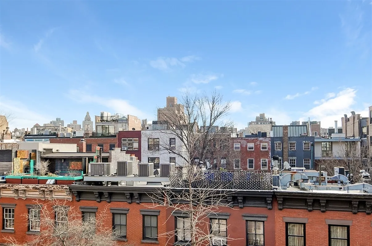 APARTMENT VOL.0〜12 セット 259 West 12th Street #1B in West Village, Manhattan | StreetEasy