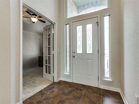 5th image of 3007 Palmdale Dr