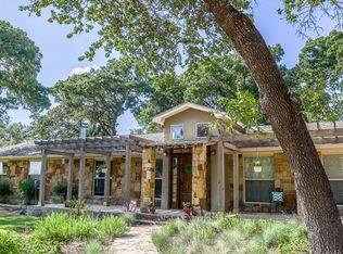 325 Raymond Ln, Fredericksburg, TX 78624