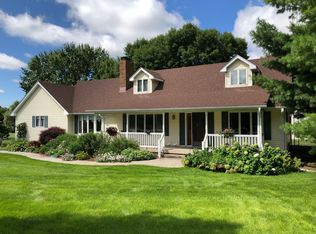 1408 Crown Rd, Norfolk, NE 68701