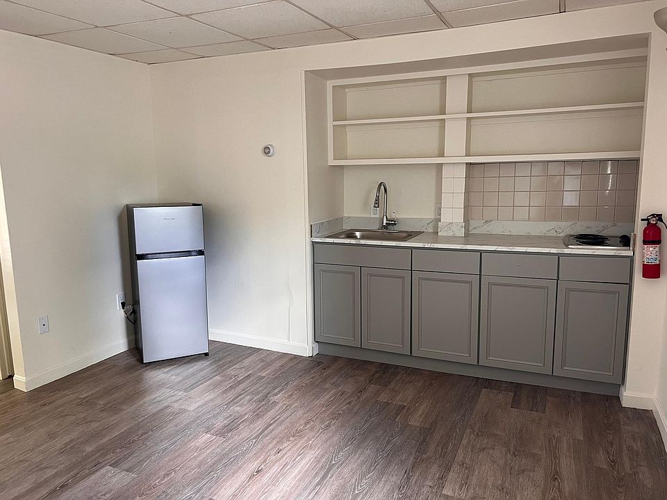 1st image of 2 Melvin Ave #5
