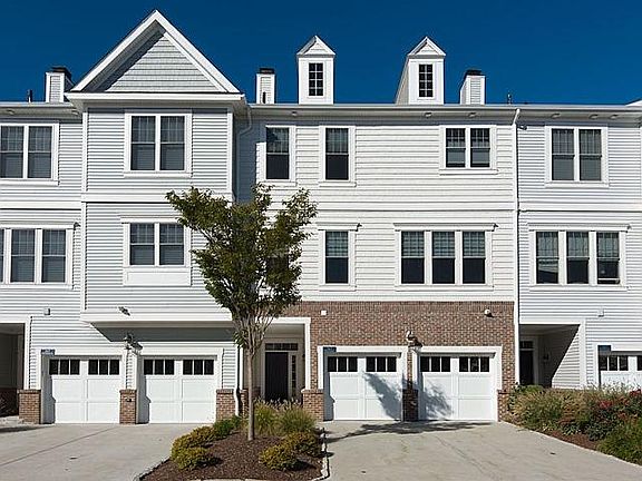 Front Exterior of Townhouse