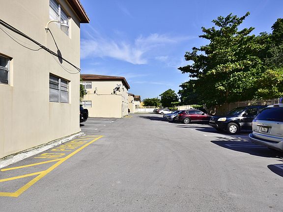 4th image of 13201 Memorial Hwy APT 109