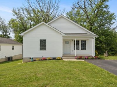 913 Gardner St, Waynesboro, VA, 22980