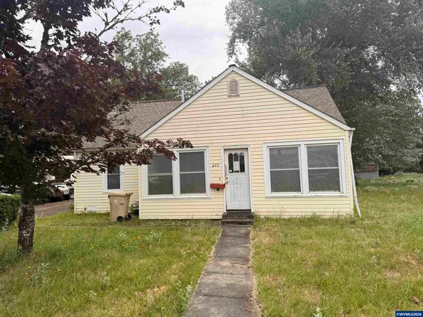 277 S 13th St, Philomath, OR 97370